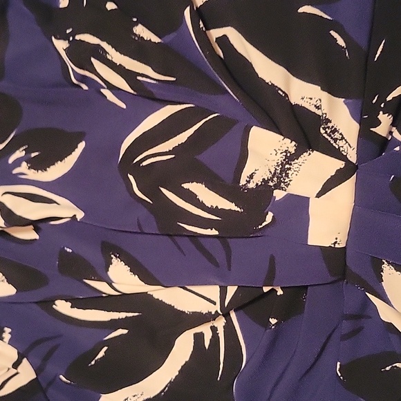 Vince Camuto Short Sleeve Navy Blue & Pink Dress 8 - Picture 9 of 9